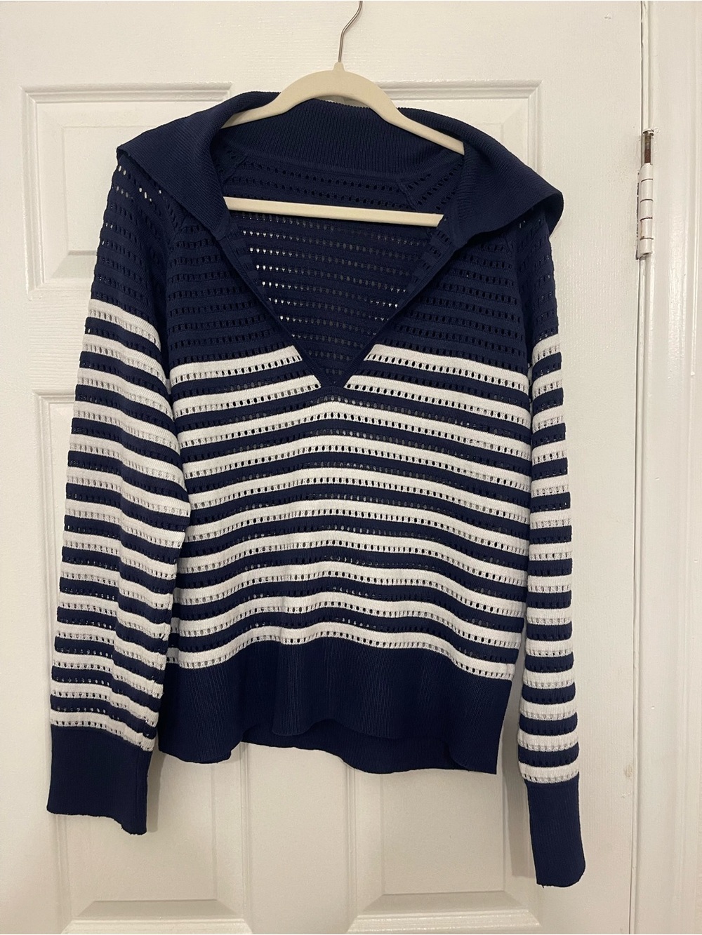 Nameless Navy and White Striped V-Neck Hoodie Sweater